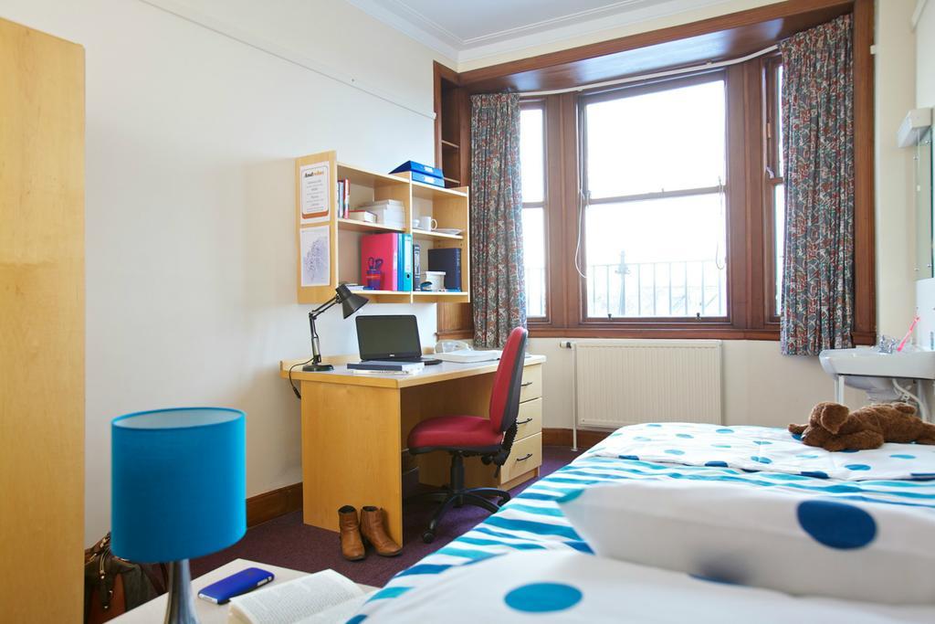 Mcintosh Hall Campus Accommodation St. Andrews Exterior photo
